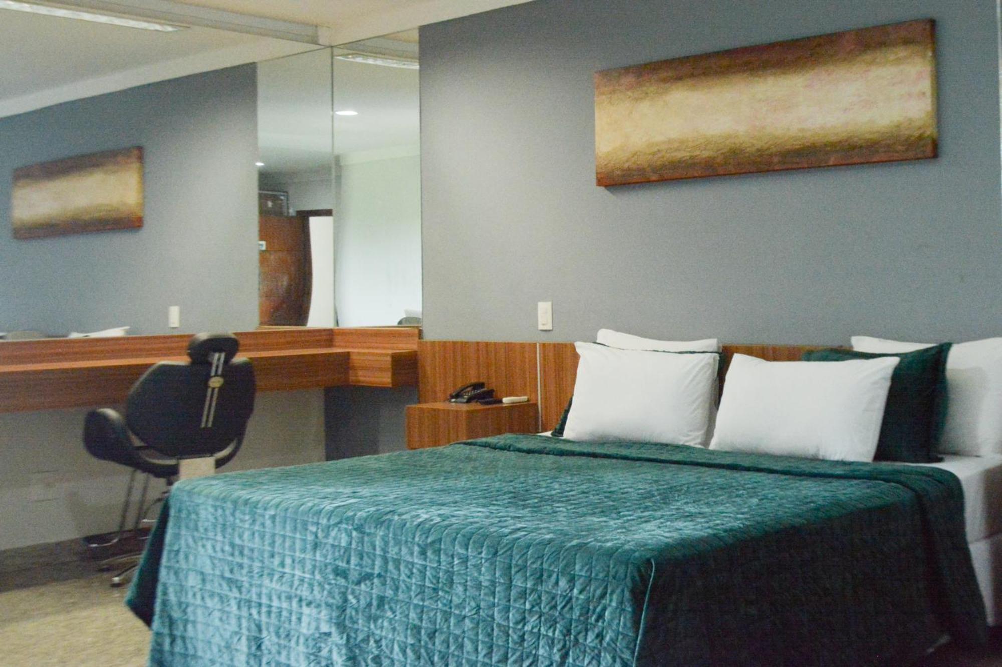 Bombonato Hotel - Facil Acesso Ao Aeroporto E Parque De Exposicoes Abcz อูเบราบา ภายนอก รูปภาพ