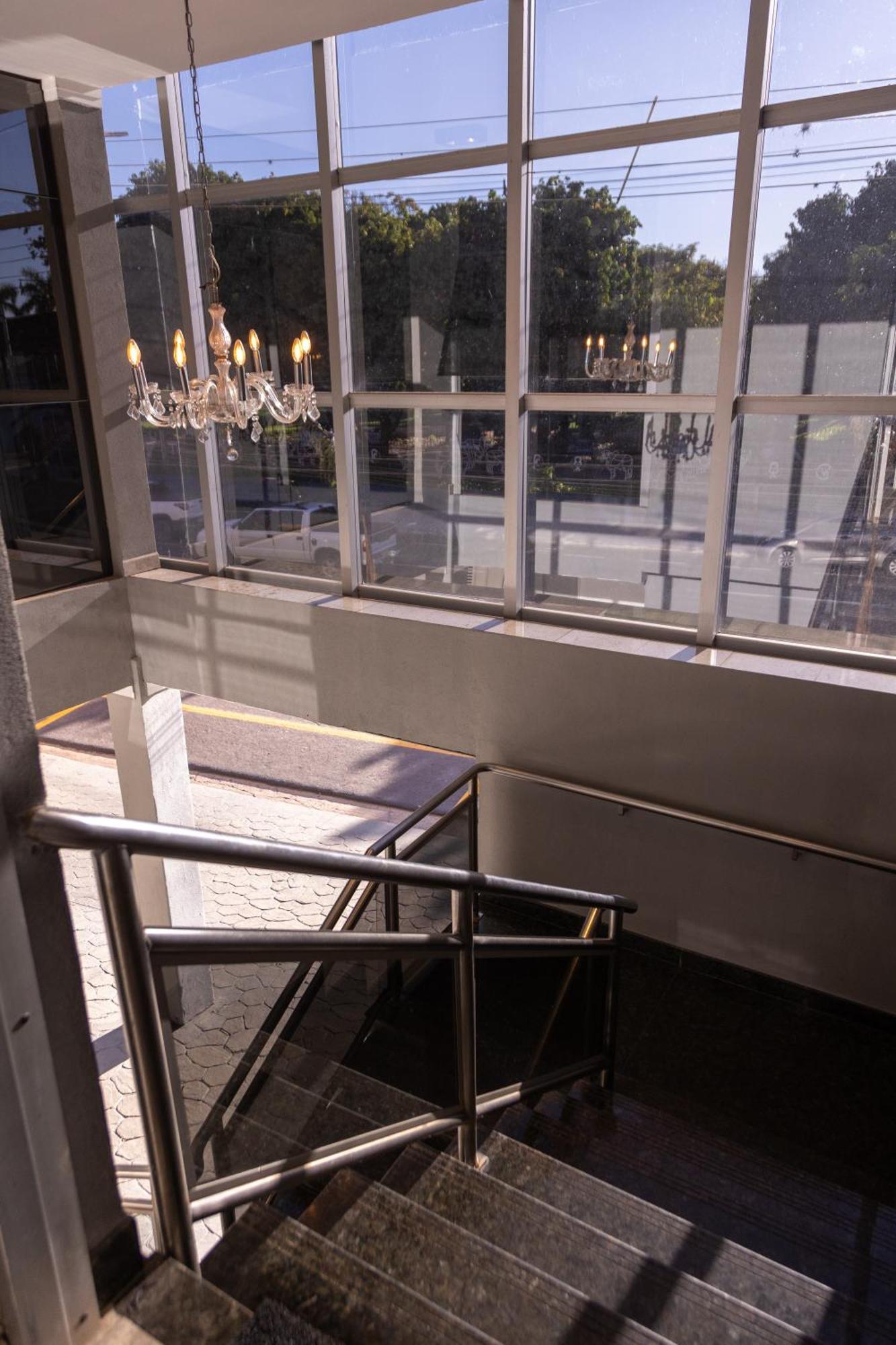 Bombonato Hotel - Facil Acesso Ao Aeroporto E Parque De Exposicoes Abcz อูเบราบา ภายนอก รูปภาพ